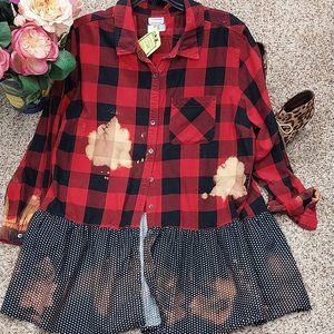 True Craft Red and Black Plaid Button Down Shirt